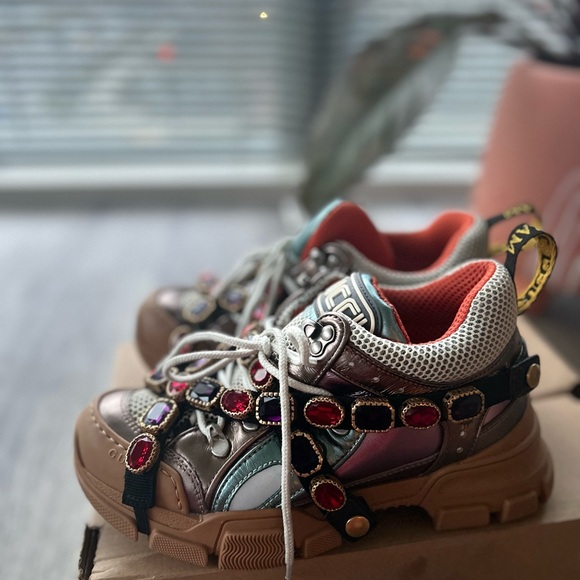 Gucci Wmns Flashtrek Crystals 
Multi color Metallic - Picture 3 of 10